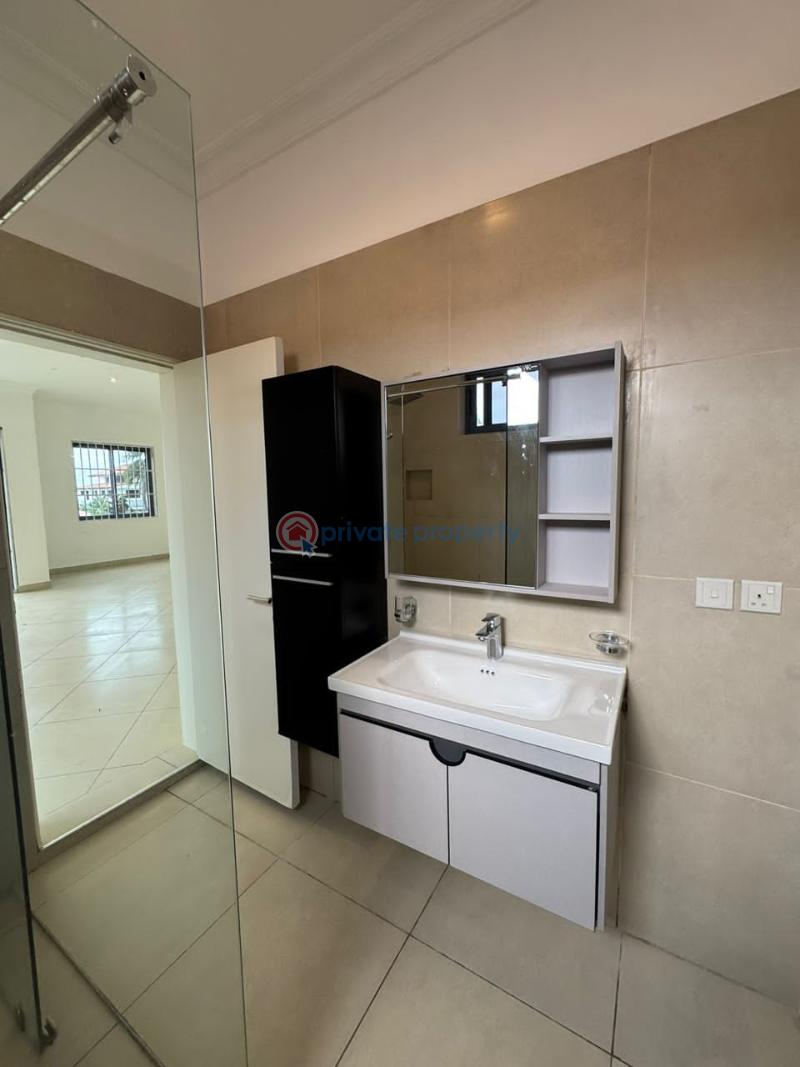 4 bedroom Townhouse For Rent East Legon Accra - 9