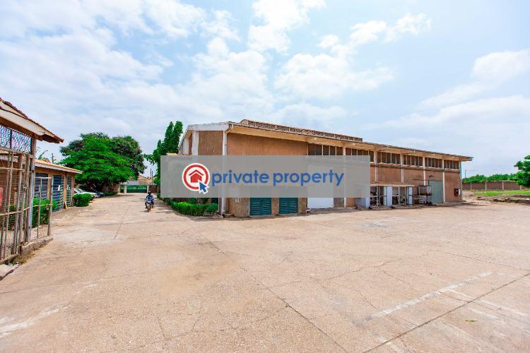 Warehouse For Sale &nbsp;industrial Area Tema Accra - 3