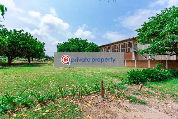 Warehouse For Sale &nbsp;industrial Area Tema Accra - 4