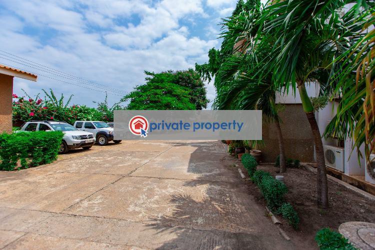 Warehouse For Sale &nbsp;industrial Area Tema Accra - 9