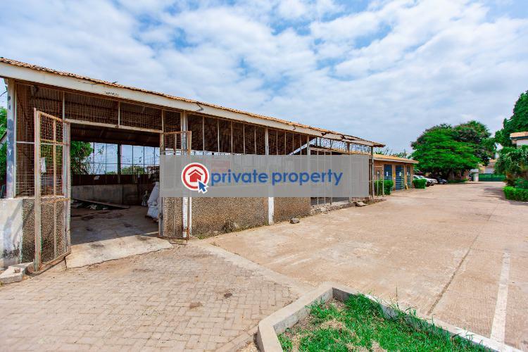 Warehouse For Sale &nbsp;industrial Area Tema Accra - 11