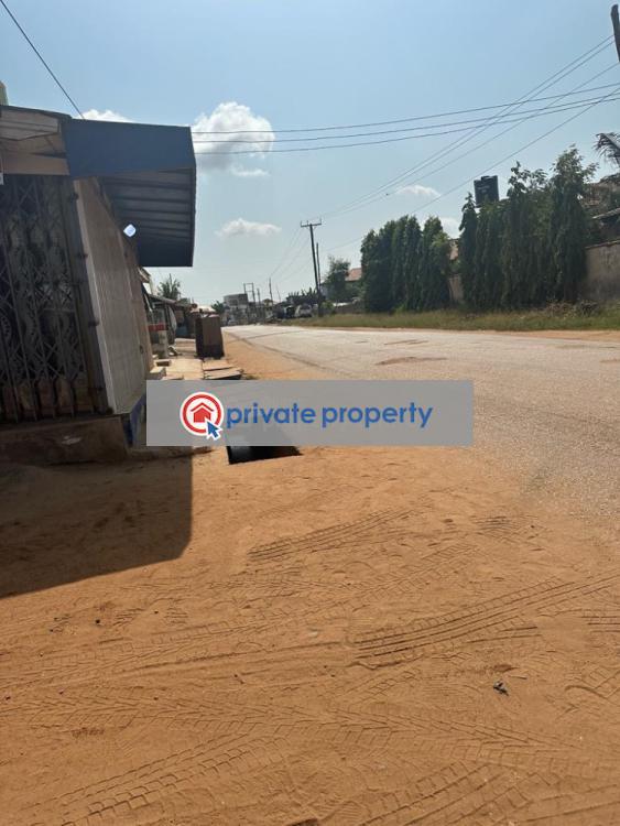 3 bedroom Detached Bungalow For Sale &nbsp;nanakrom East Legon Accra - 5