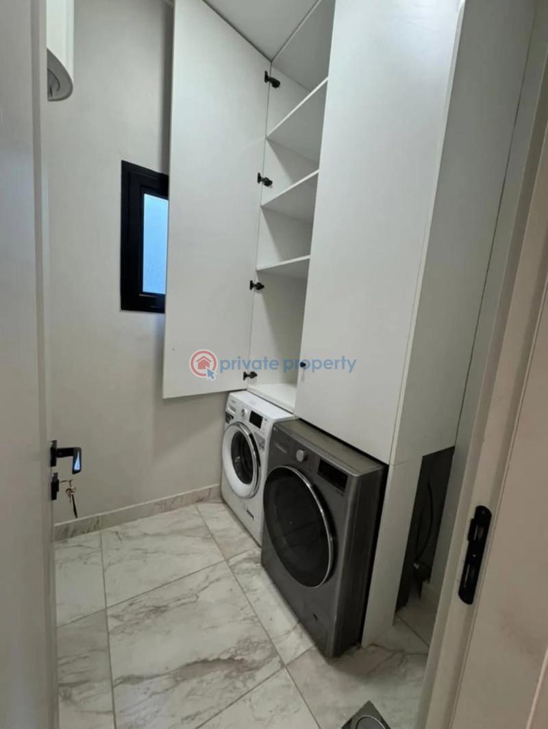 5 bedroom Townhouse For Sale Accra Ghana Cantonments  - 4
