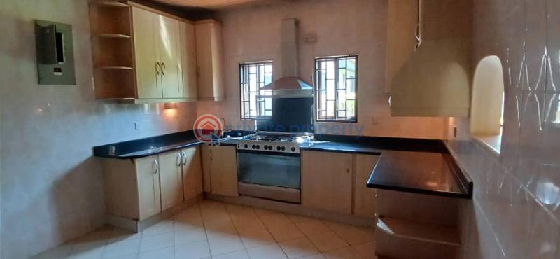 4 bedroom Commercial Property For Sale Teshie-Nungua Estates Accra - 10