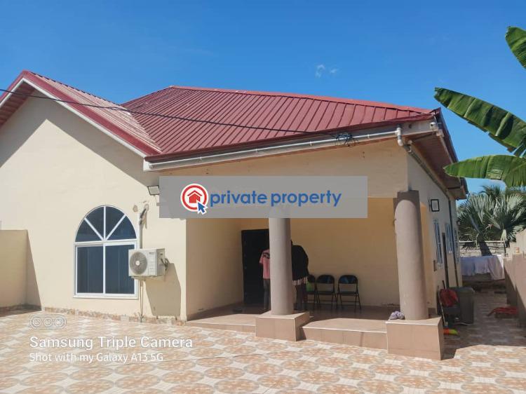 2 bedroom Semi detached Bungalow For Sale &nbsp;kwabenya Acp Accra Metropolitan  - 1