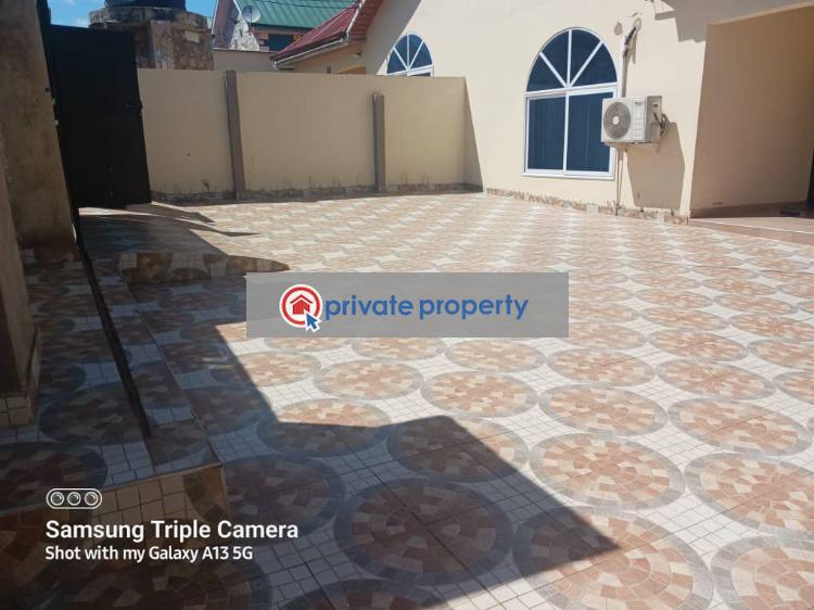 2 bedroom Semi detached Bungalow For Sale &nbsp;kwabenya Acp Accra Metropolitan  - 6