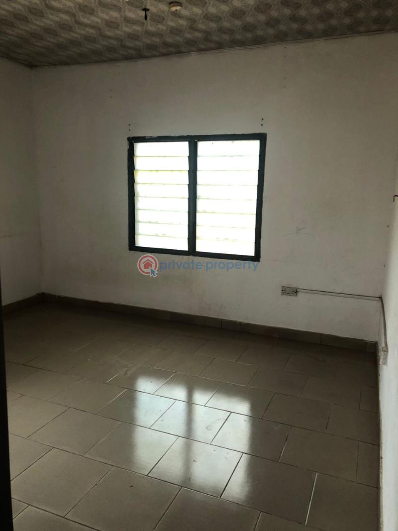 2 bedroom House For Sale Blue Top Estate Kasoa Awutu-Senya East Central Region - 5