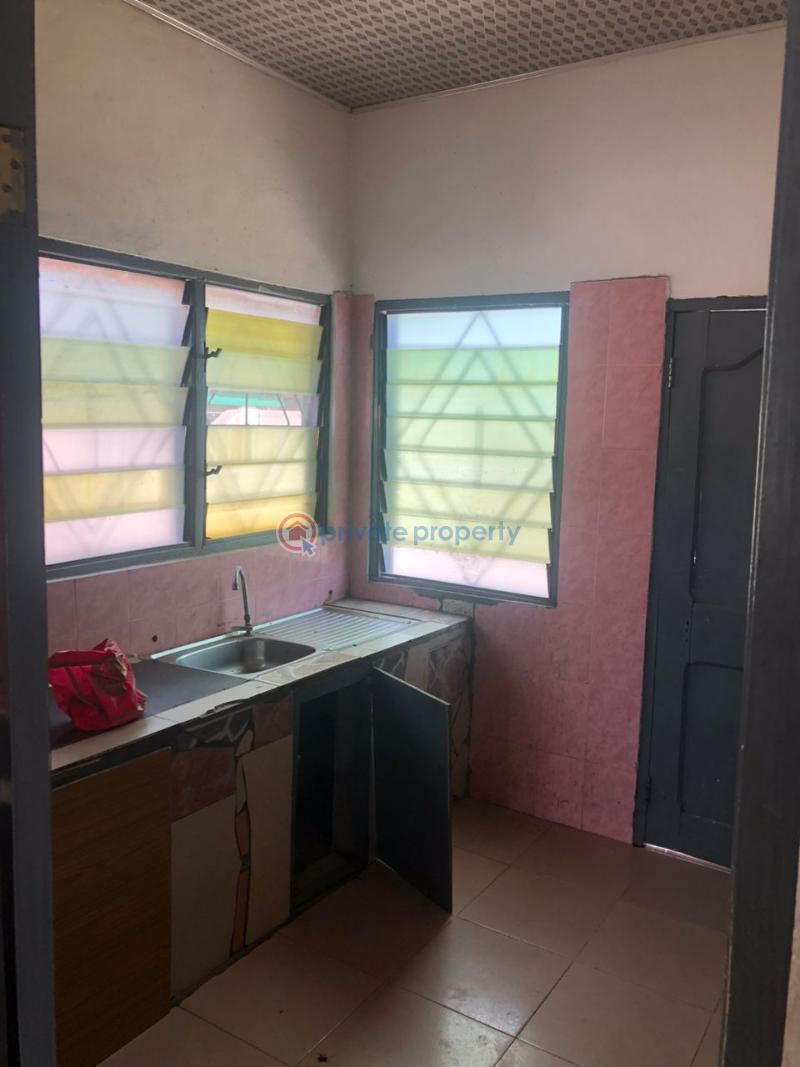 2 bedroom House For Sale Blue Top Estate Kasoa Awutu-Senya East Central Region - 7