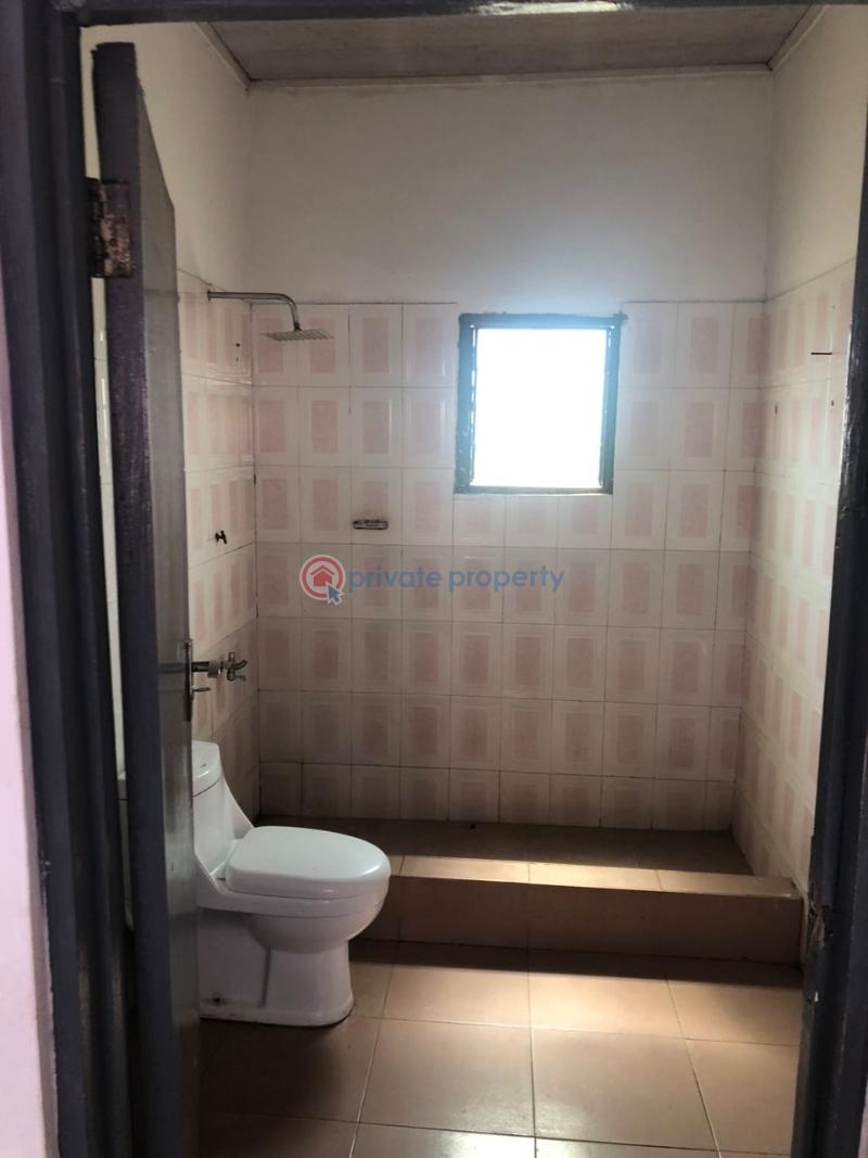 2 bedroom House For Sale Blue Top Estate Kasoa Awutu-Senya East Central Region - 6