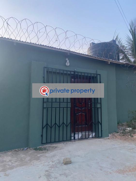 3 bedroom Detached Bungalow For Sale &nbsp;aplaku Israel Area Accra Accra Metropolitan  - 3