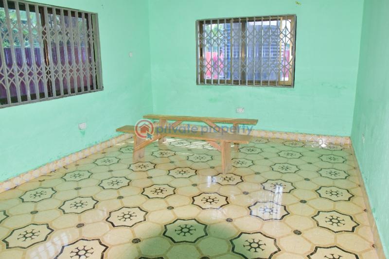 3 bedroom House For Sale Opeikuma Kasoa Awutu-Senya East Central Region - 9