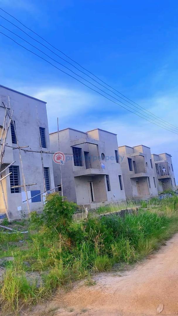 3 bedroom House For Sale Opeikuma Kasoa Awutu-Senya East Central Region - 2