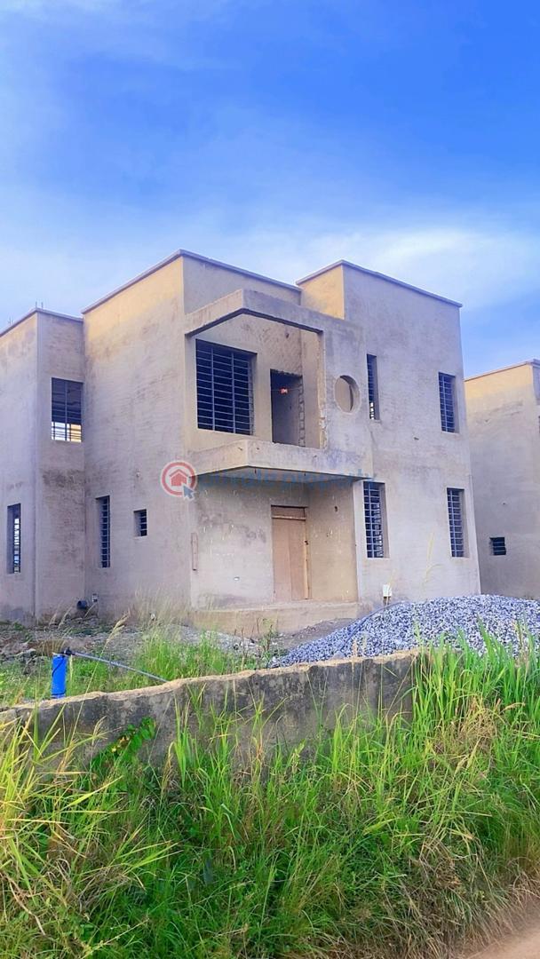 3 bedroom House For Sale Opeikuma Kasoa Awutu-Senya East Central Region - 0