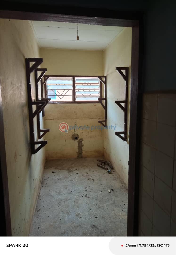 4 bedroom House For Sale Awoshie Deeper Life Church Area Ga West Municipal Accra - 8
