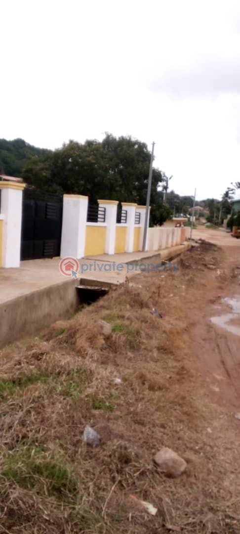 4 bedroom House For Sale Awoshie Deeper Life Church Area Ga West Municipal Accra - 16
