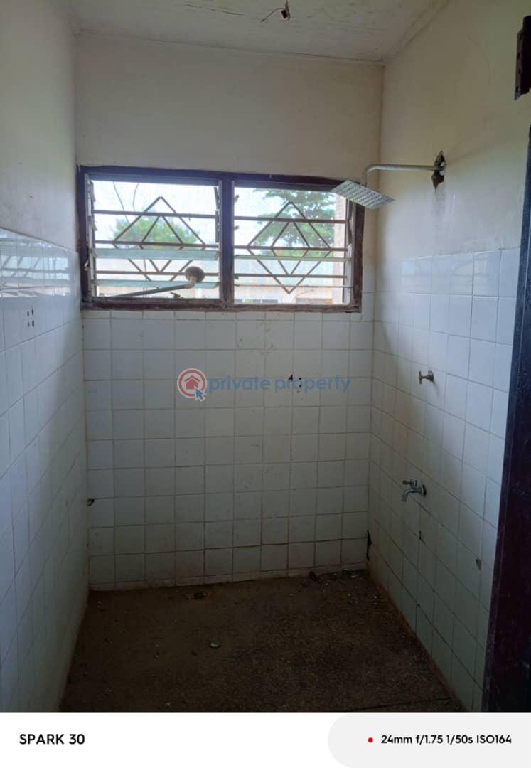 4 bedroom House For Sale Awoshie Deeper Life Church Area Ga West Municipal Accra - 6