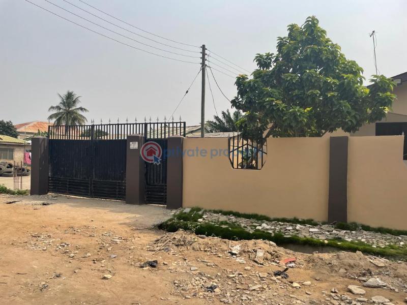 5 bedroom House For Sale Kakraba Kasoa Awutu-Senya East Central Region - 5