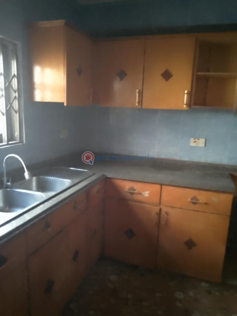 5 bedroom House For Sale Bulemin Area Gbawe Accra Metropolitan  - 10