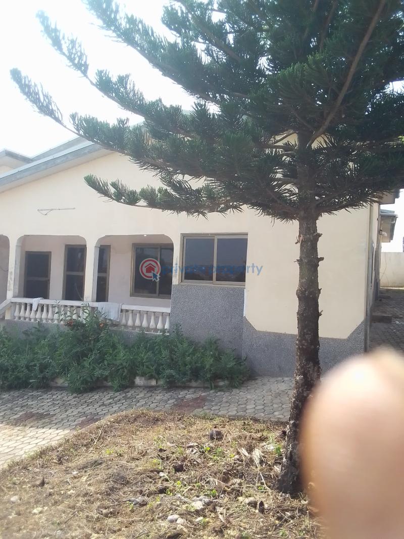 5 bedroom House For Sale Bulemin Area Gbawe Accra Metropolitan  - 12