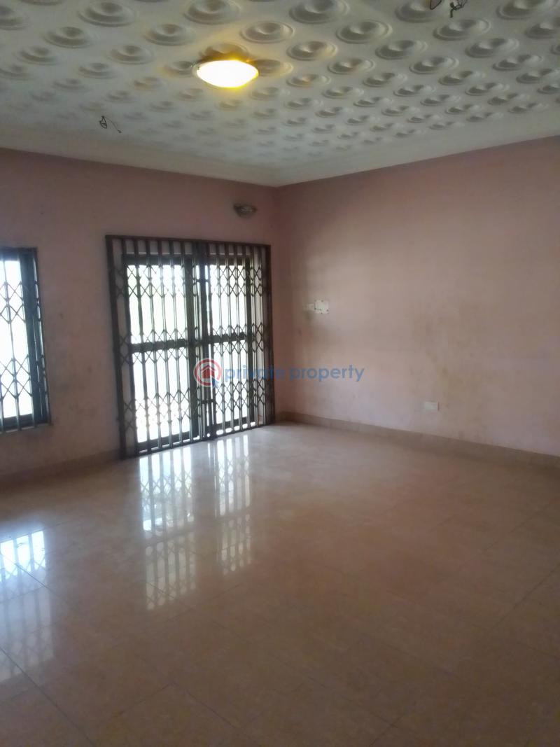 5 bedroom House For Sale Bulemin Area Gbawe Accra Metropolitan  - 14