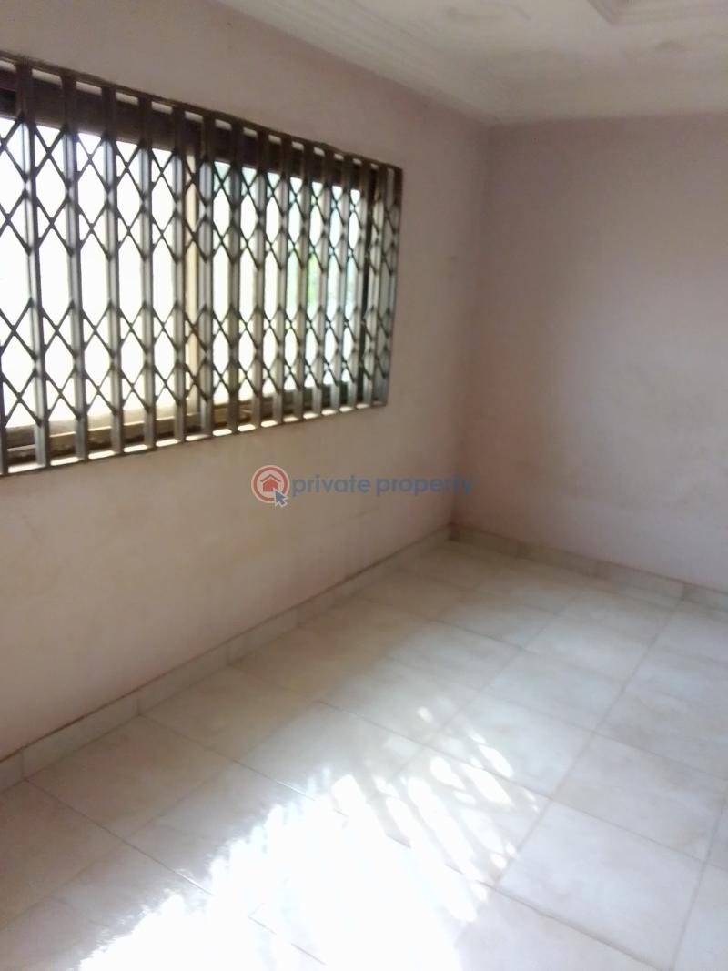 5 bedroom House For Sale Bulemin Area Gbawe Accra Metropolitan  - 3