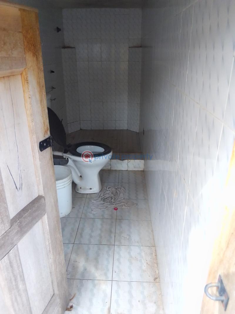 5 bedroom House For Sale Bulemin Area Gbawe Accra Metropolitan  - 2
