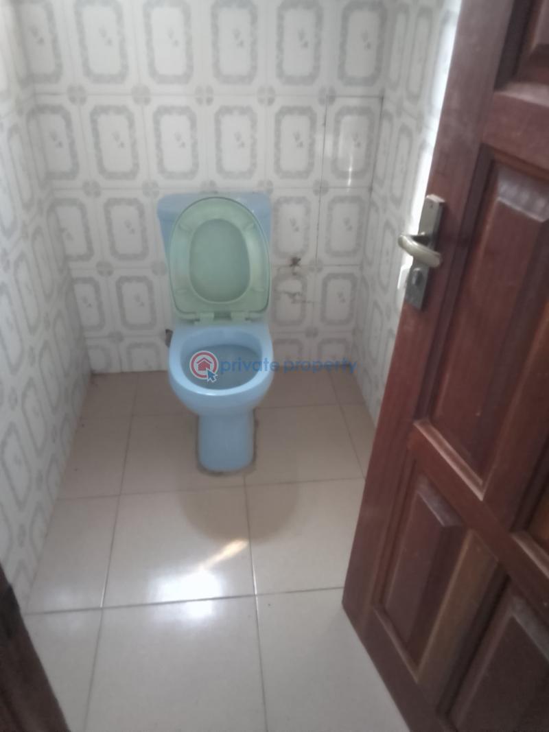 5 bedroom House For Sale Bulemin Area Gbawe Accra Metropolitan  - 7
