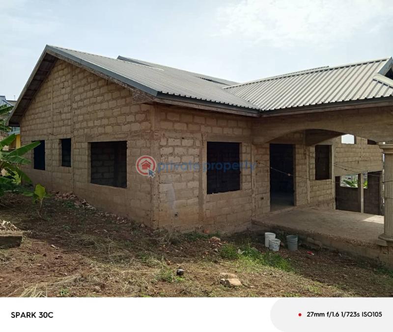 5 bedroom House For Sale Gbawe C Connie Last Stop Ga South Municipal Accra - 1