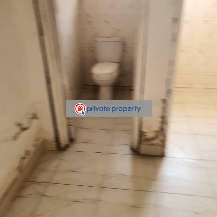 6 bedroom Detached Bungalow For Sale &nbsp;kasoa Police Station Accra Metropolitan  - 4