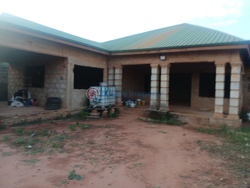 3 bedroom House For Sale New Bortianor Ghana Accra Metropolitan  - 0