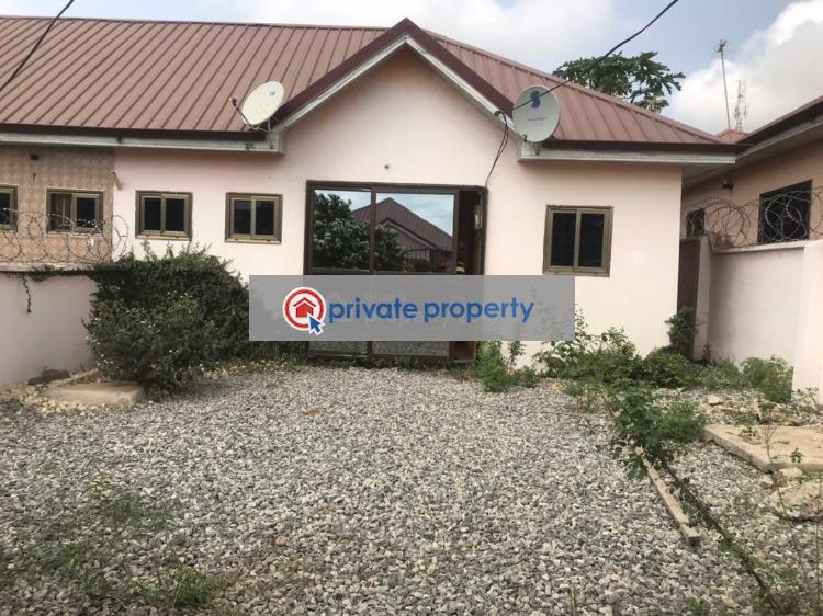 1 bedroom Detached Bungalow For Sale  adom Estates Area Kasoa Awutu-Senya East Central Region - 0