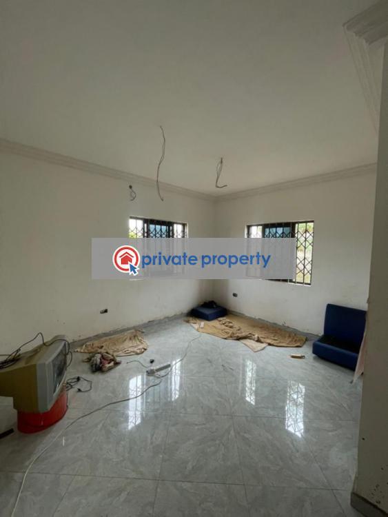 3 bedroom Detached Bungalow For Sale &nbsp;oyarifa Ghana Flag Area Accra Metropolitan  - 2