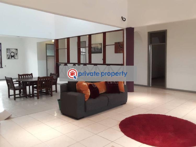 5 bedroom Detached Bungalow For Sale &nbsp;mataheko Yegola Hotel Accra Metropolitan  - 3