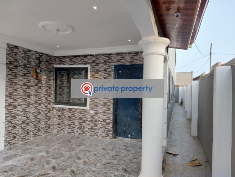 3 bedroom Detached Bungalow For Sale &nbsp;kasoa Cp Fanmilk Accra Metropolitan  - 7