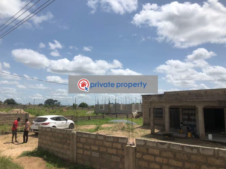 2 bedroom Detached Bungalow For Sale &nbsp;kasoa Papase No2 Accra Metropolitan  - 4