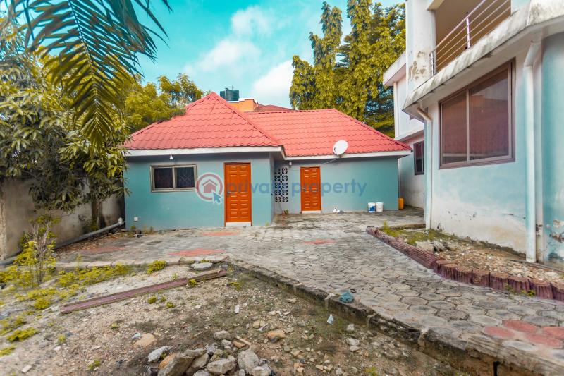 9 bedroom House For Sale Adjiringanor East Legon Accra - 6