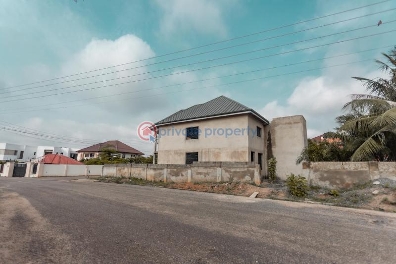9 bedroom House For Sale Adjiringanor East Legon Accra - 14