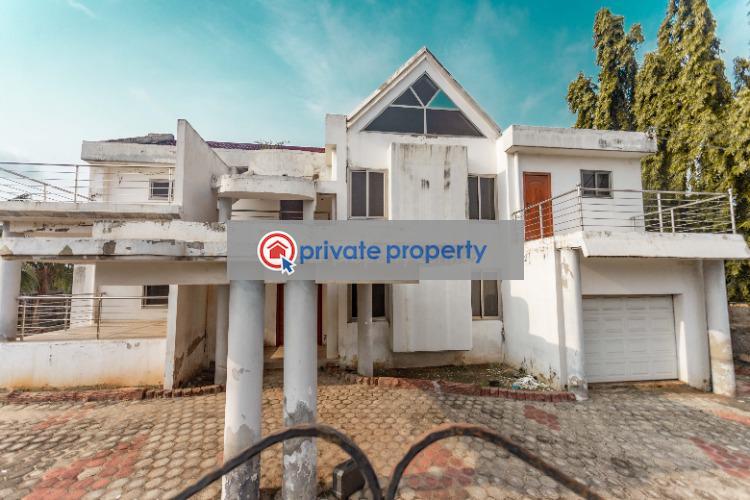 9 bedroom House For Sale &nbsp;adjiringanor East Legon Accra - 1