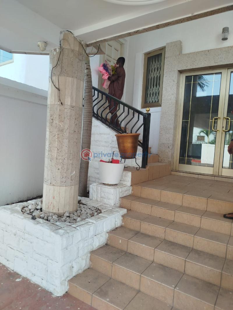 10 bedroom House For Rent East Legon Accra - 6
