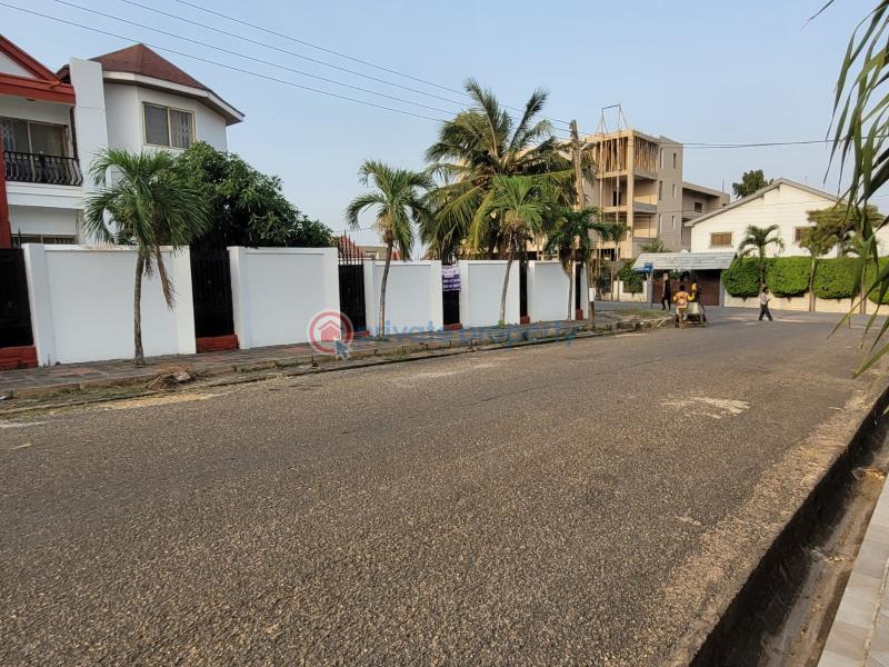 10 bedroom House For Rent East Legon Accra - 3