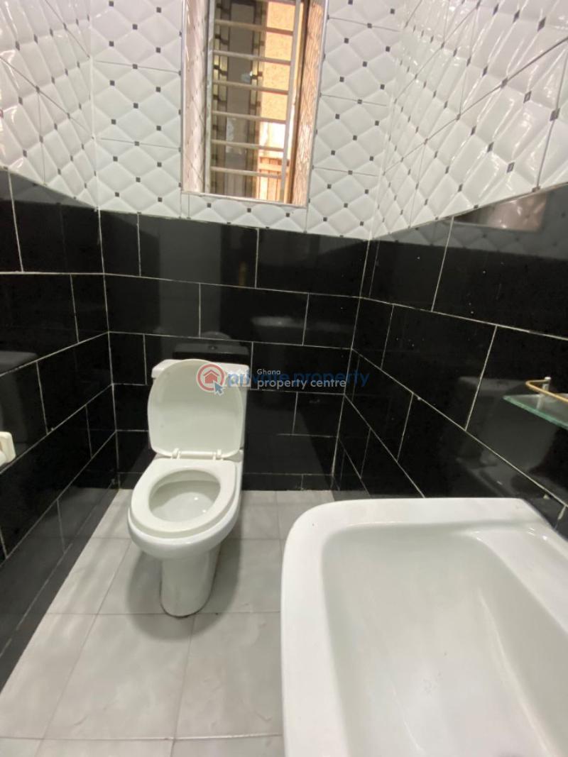 3 bedroom Apartment For Rent East Legon Accra - 5
