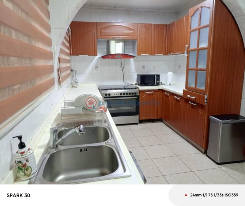 4 bedroom House For Rent Brainy Brain School Westland Accra Metropolitan  - 2