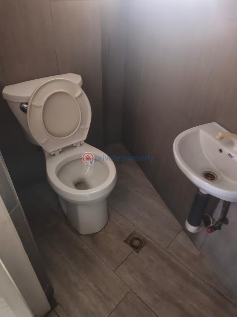 2 bedroom Restaurant / Bar For Rent Osu Accra Metropolitan  - 9