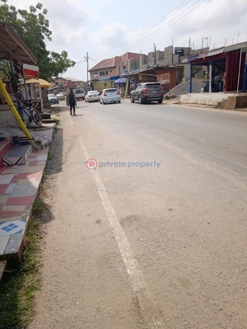 7 bedroom Block of Flats For Sale Ga Odumase Awoshie Ga Central Municipal Accra - 4