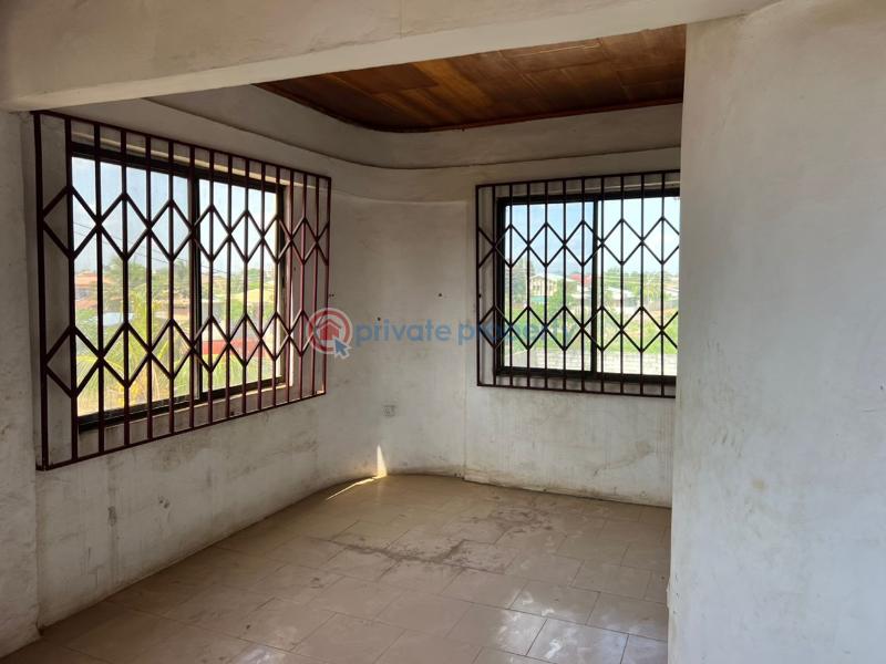 6 bedroom House For Rent Afienya Near Emefs Estate. Tema Accra - 11