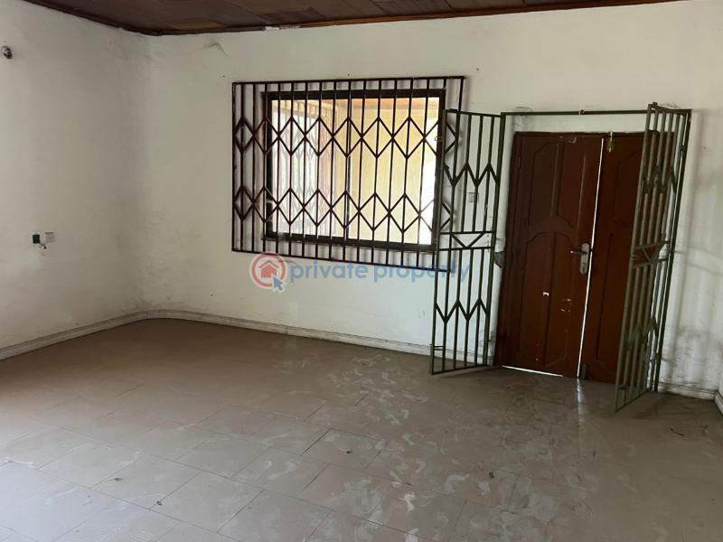 6 bedroom House For Rent Afienya Near Emefs Estate. Tema Accra - 6