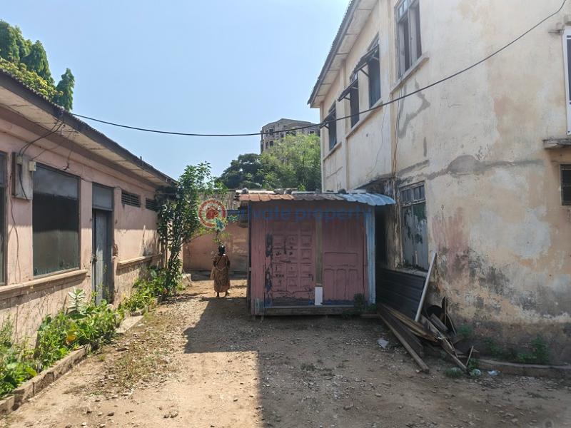 3 bedroom House For Sale Osu Road Accra - 7
