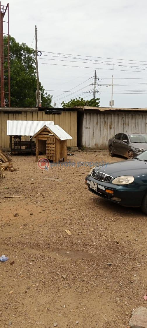 Land For Sale Darkuman Towards North Kaneshie Ghana Accra Metropolitan  - 1