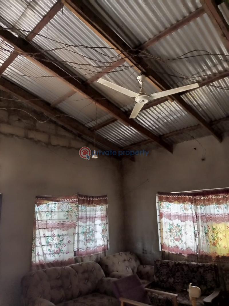 3 bedroom House For Sale Ablekuma Manhean Junction Accra Metropolitan  - 9