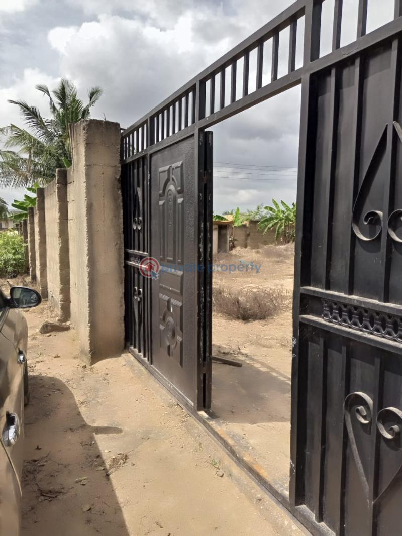 3 bedroom House For Sale Ablekuma Manhean Junction Accra Metropolitan  - 8